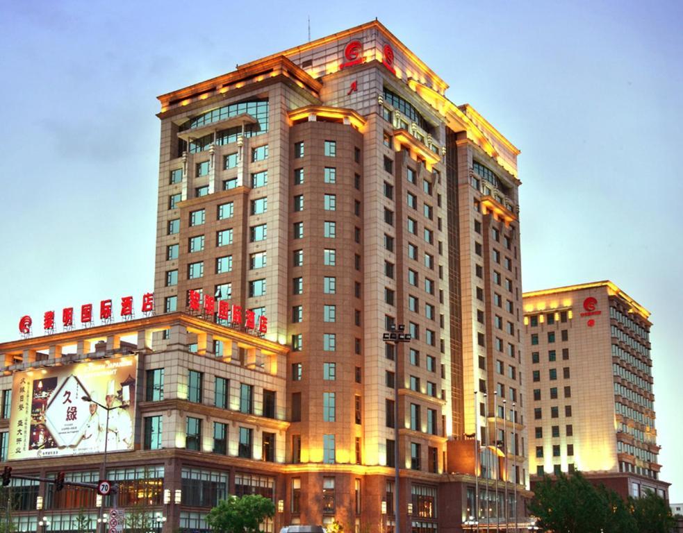 Sunrise International Hotel Shenyang Bagian luar foto